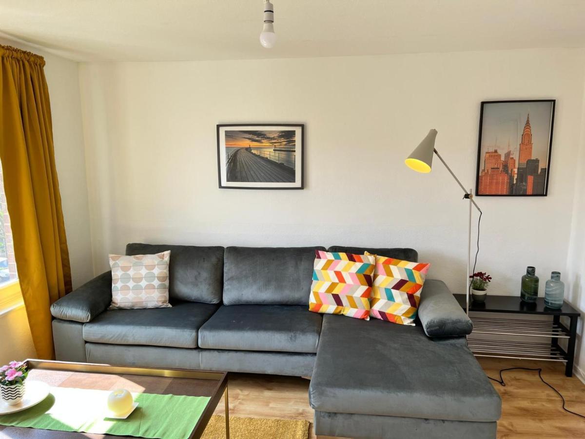 Morden 2 Bedroom Apartment Tower Bridge 런던 외부 사진