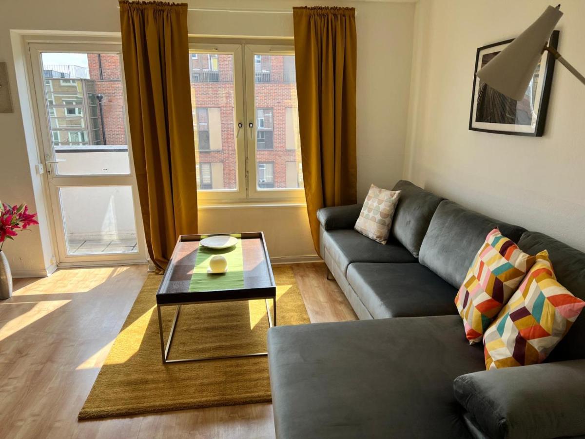 Morden 2 Bedroom Apartment Tower Bridge 런던 외부 사진